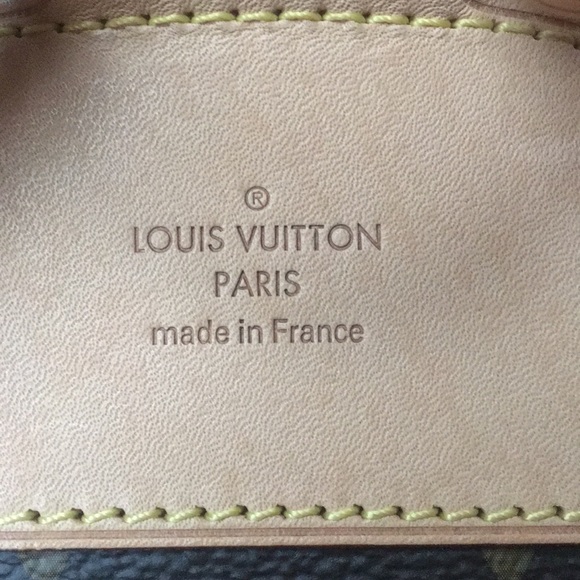 Louis Vuitton Montsouris NM Backpack - Picture 4 of 8